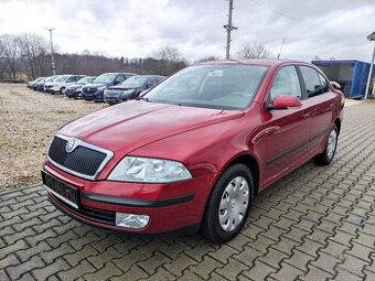 ŠKODA OCTAVIA 2, 1.6 MPi 75KW,AMBIENTE,CD,PDC,BC,10x AIRBAG
