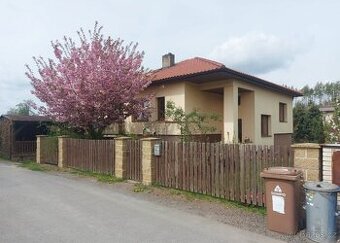 Rodinný dům na prodej - 5+kk, 816 m2 pozemek