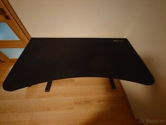 Herní stůl Arozzi Arena 160x82cm BLACK