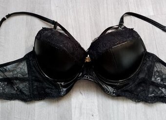 Dámské topy