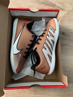 Salovky Nike mercurial