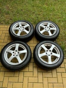 Kompletní zimní kola R17 Peugeot 508 včetně TMP ventilů