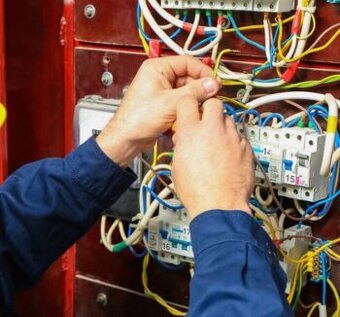 Elektromechanik Staré Město - až 57.000Kč/měs. HPP/IČO