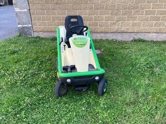 Zahradní traktor,profi rider Etesia Bahia