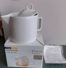 porcelánový mlékovar