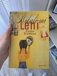 Kniha Říkali mi Leni