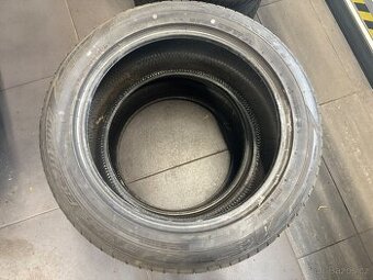295/45 R20 114W Falken Azenis