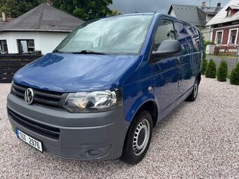 VW T5 4x4 4motion 103kw Klima Tažné Servis Rozvody