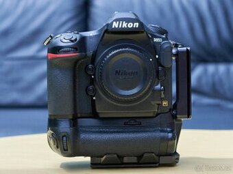 NIKON D850 + NIKON MB-D18 + Arca Swiss PLNMBD18