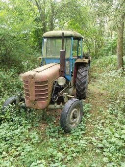 Traktor Zetor 3011