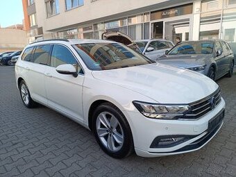 VW Passat B8 Variant 2.0TDI 110kW DSG LED - záruka Autodraft