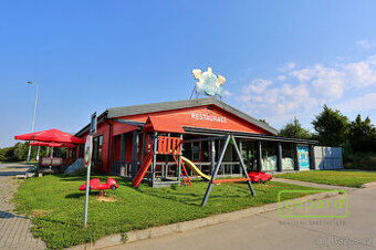 Pronájem prodejních prostorů na D35, Olomouc - Nemilany