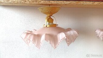 Repasovaný stropní mosazný lustr