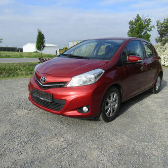 Toyota Yaris, 1,0i 51kw, BENZÍN, 2012, STK 4/2027