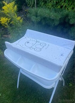 Přebalovací stolek s vaničkou Volare Cam