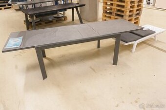 ZAHRADNÍ STŮL LISA