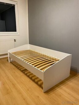 Postel 200x90cm