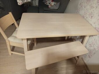 Jídelní IKEA
