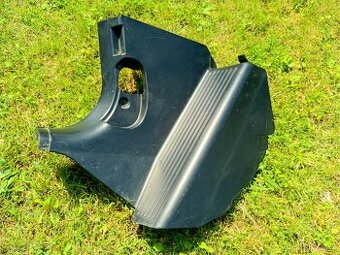 BMW E46 sedan touring -opěrka levé nohy