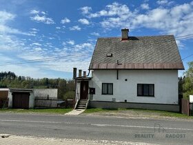 Prodej domu 5+1 (270m2), 2x garáž, zahrada (967m2)- Maršovic