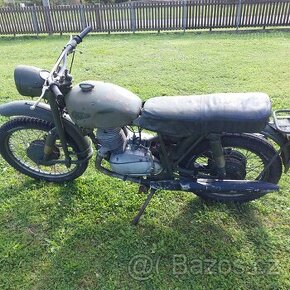 Jawa Monark 350 pojízdná.