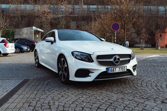 Mercedes Benz / E400 / AMG / Bicolor / 62 tis km
