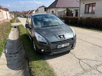 Peugeot 5008 - KOMBI (MPV)1,6 HDI