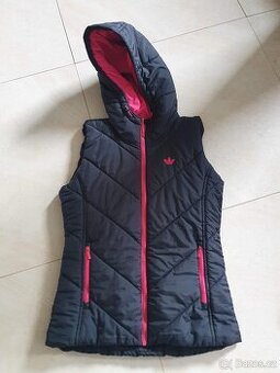 Vesta adidas