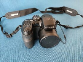 DIGITAL CAMERA FUJIFILM FINEPIX S 1500 s pouzdrem. - 1