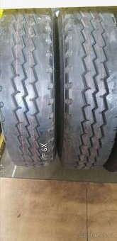 Nákladní pneu 13R22,5 prední, vodící