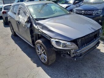 Volvo V60 2,0d CROSS COUNTRY