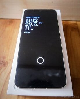 Zánovní Xiaomi 15 512gb 35 m záruka
