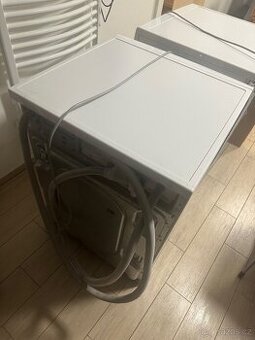 Prodám pračku a sušičku Bosch 8series