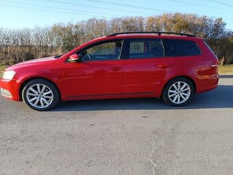 Volkswagen Passat Tdi 103 Kw r.v 2013 DSG