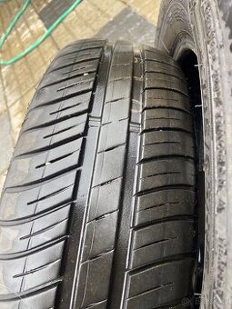 Pneu letní Dunlop 4x 185/65/15