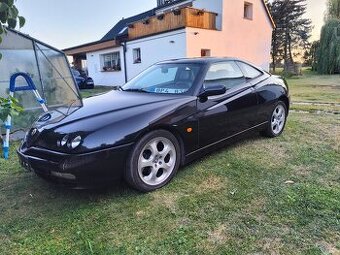 Alfa Romeo GTV 2.0TB Bussi motor.