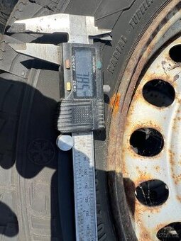 kola zimní 205/65 R15C