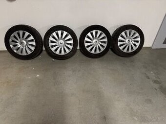 Prodám plechové disky 5x100 ET40+ zimní pneu 205/55/16