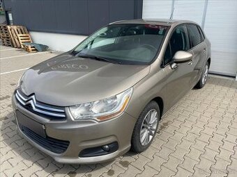 Citroën C4 1,6 VVti  CITROËN C4 (2011)
