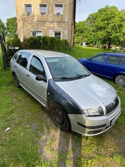 Prodám náhradní díly na Škoda fabia combi - 1