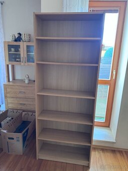 Knihovna Ikea