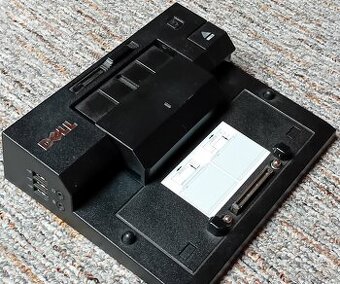 Dokovací stanice Dell PR03X, funkční