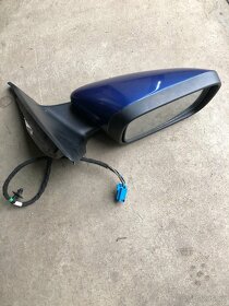 Zrcátko pravé Volvo V50 2005