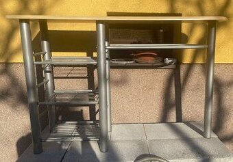 Set - barový stolek a 2 skládací zidle