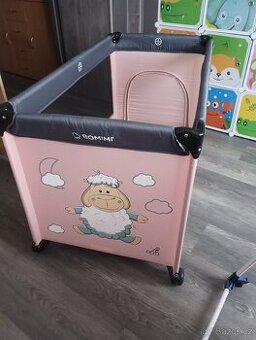 Cestovní postýlka