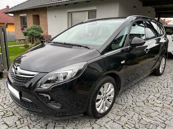 OPEL ZAFIRA 2.0 CDTI INNOVATION 121 kW 7-MÍST TAŽNÉ