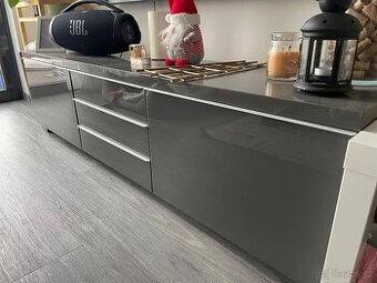 TV sestava Ikea Besta