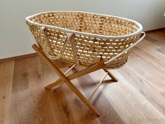 Mojžíšův koš pro miminko