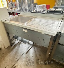 Stůl nerez s dřezem