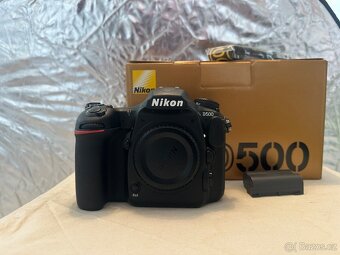 Nikon D500